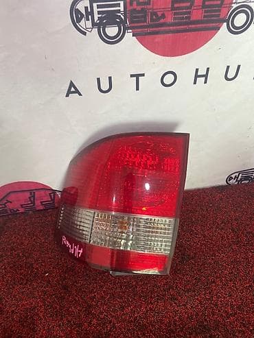 prius plus: Задний правый стоп-сигнал Toyota 2004 г., Б/у, Оригинал, Япония — 1