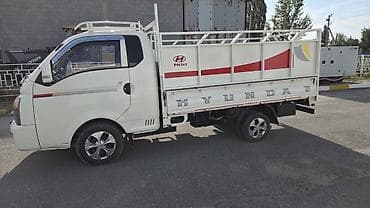 срочно продаю нужны деньги: Hyundai Porter: 2017 г., 2.5 л, Автомат, Дизель, Универсал — 6