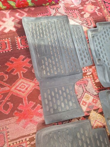 runx alex: Родные Резиновые Полики Для салона Kia, цвет - Черный, Б/у — 5