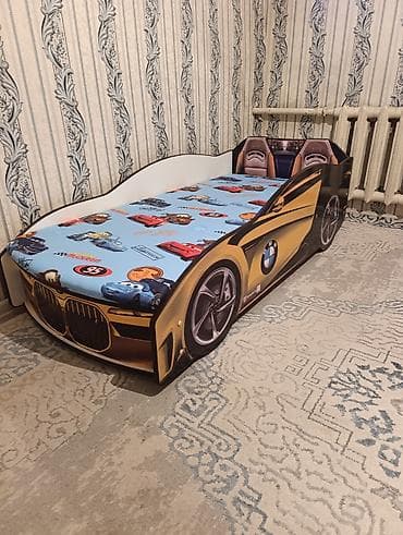 одежды для малышей: Стульчики для кормления ребенка распродажа 1500 Стол для урока 3500 — 9