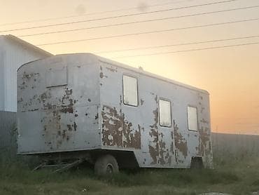 гараже: Передвижной бытовой вагон-фургон на одноосном шасси. - Корпус — 1