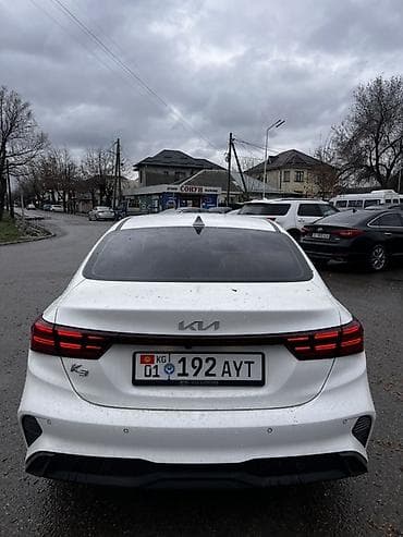 mazda premacy: Kia K3: 2021 г., Седан — 4