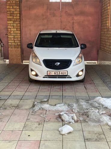 гольы 2: Ravon R2: 2017 г., Автомат, Бензин, Хэтчбэк — 1