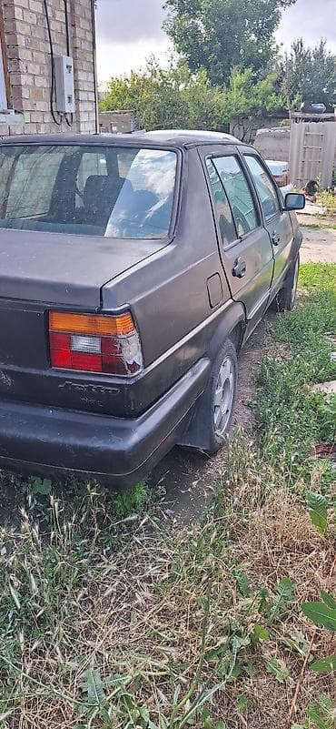 салон на гольф 4: Volkswagen Jetta: 1990 г., 1.8 л, Механика, Бензин, Седан — 6