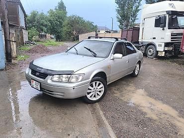 e star: Toyota Camry: 2001 г., 2.2 л, Газ — 1