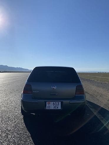 vw bora: Volkswagen Golf: 2002 г., 2 л, Автомат, Газ, Хэтчбэк — 2