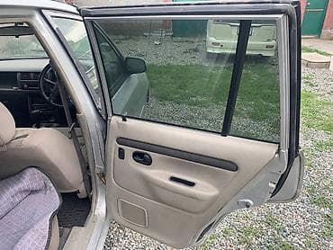 демио сидение: Дверь Передняя правая Mazda — 6