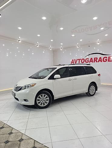 салквн тор: Toyota Sienna: 2014 г., 3.5 л, Автомат, Бензин, Минивэн — 4