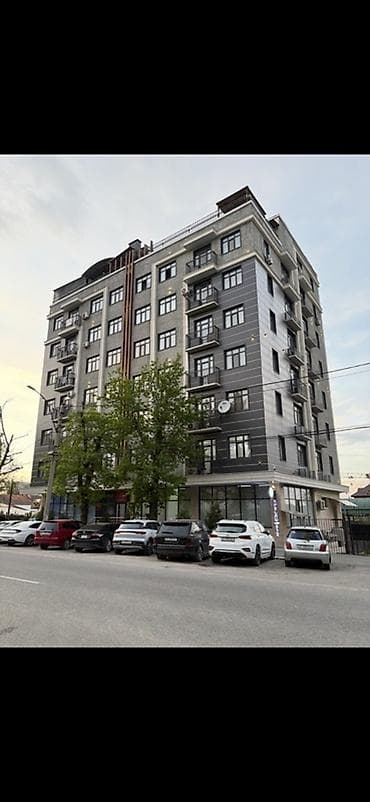 3 комнаты, 100 м², Азия Молл Элитка, 6 этаж, Евроремонт at lalafo.kg 3 комнаты, 100 м², Азия Молл Элитка, 6 этаж, Евроремонт