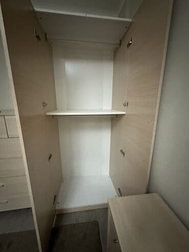 мебель рома: Спальный гарнитур, Б/у, Трюмо, Двуспальная кровать, Комод, ДСП, Самовывоз, цвет - Бежевый — 6