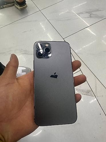 ea play: IPhone 12 Pro, графитовый АКБ 77 Экран алмашкан - Экран Super Retina — 3