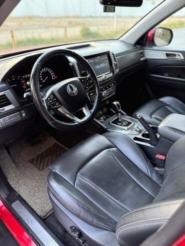 субару импреза 2009: Ssangyong Rexton: 2018 г., 2.2 л, Автомат, Дизель, Внедорожник — 11