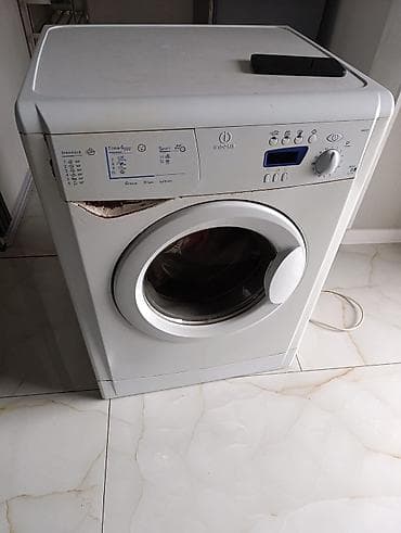 Стиральная машина Indesit WIE 107 (EX), состояние не рабочее