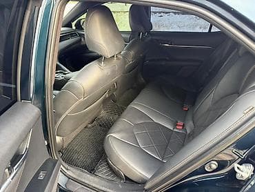 toyota: Toyota Camry: 2018 г., 2.5 л, Автомат, Бензин, Седан — 8