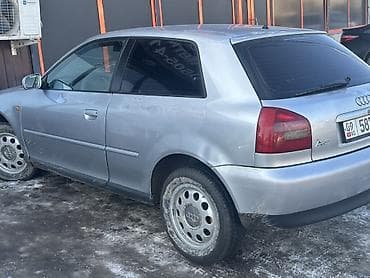 Audi A3: 1999 г., 1.6 л, Механика, Бензин, Хэтчбэк
