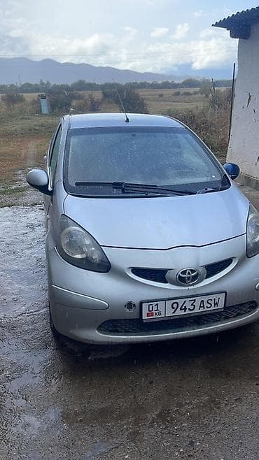 e60 m5: Toyota Aygo: 2006 г., Хэтчбэк — 1