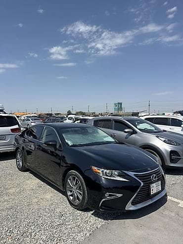 r17 22545: Lexus ES: 2016 г., Автомат, Бензин, Седан — 2