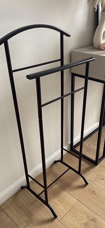 вешак для одежды: Напольная вешалка-стойка для одежды (валет) - Материал: металл — 1