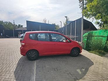Honda Jazz: 2008 г., 1.3 л, Механика, Бензин — 3