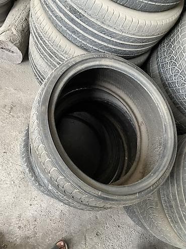 r 21: 225/35/19 
За один штук 2000 — 1