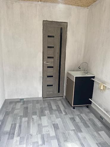 Кыймылсыз мүлк: 1 бөлмө, Менчик ээси, Чогуу жашоосу жок, Жарым -жартылай эмереги бар — 6