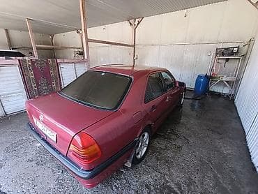 Mercedes-Benz C-Class: 1993 г., 0.2 - engine capacity л, Кол менен иштөөчү, Бензин, Седан — 2