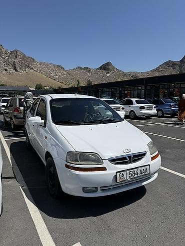 225 60 16: Daewoo Kalos: 2003 г., 1.5 л, Механика, Бензин, Седан — 3
