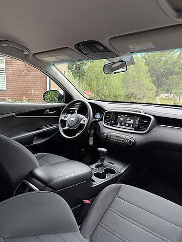 велюровое: Kia Sorento: 2019 г., 2.4 л, Автомат, Бензин, Кроссовер — 8