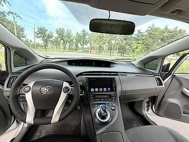 Продажа авто: Toyota Prius: 2011 г., 1.8 л, Автомат, Гибрид, Лифтбек — 7