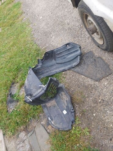 школьную форму на мальчика: Комплект Toyota, Б/у, Оригинал — 1