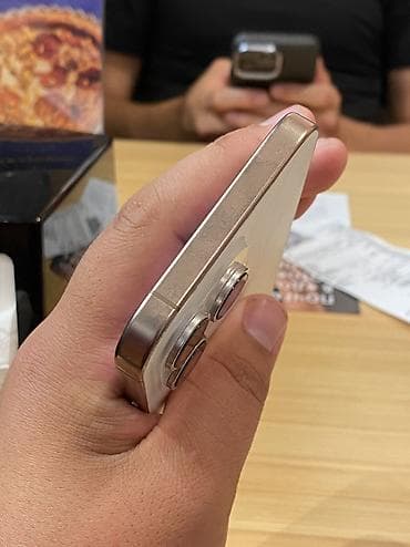 Техника и электроника: IPhone 16 Pro Max, 256 Гб акб 90 439 циклов заряда Менялся только — 3