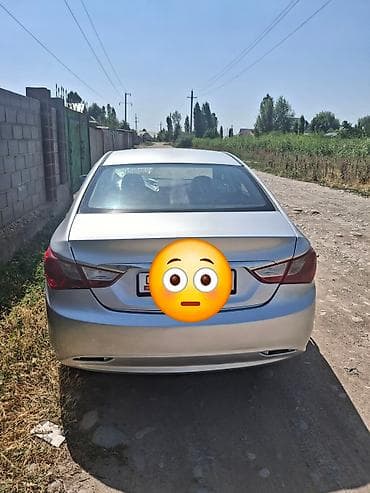 spark 7: Hyundai Sonata: 2009 г., 2 л, Автомат, Газ, Седан — 1