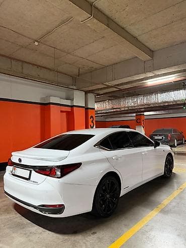 34: Lexus ES: 2022 г., 2.5 л, Автомат, Гибрид, Седан — 6