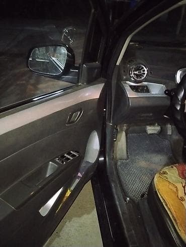 1: Chevrolet Spark: 2014 г., 0.1 л, Автомат, Бензин, Хэтчбэк — 8