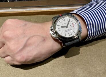 где можно продать наручные часы: Классические часы часы, Мужские, Новый — 1