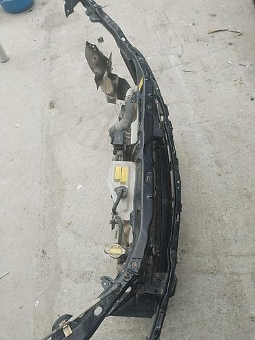 bid e5: Экран тойота Алфарт родиятор комплект Состав: - рамка телевизора со — 4