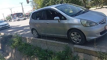 Унаа: Honda Fit: 2003 г., 1.3 л, Автомат, Бензин, Хетчбек — 1