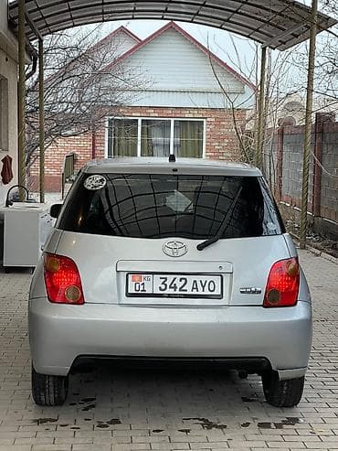 scion машина: Toyota Ist: 2004 г., 1.3 л, Автомат, Бензин, Хэтчбэк — 1