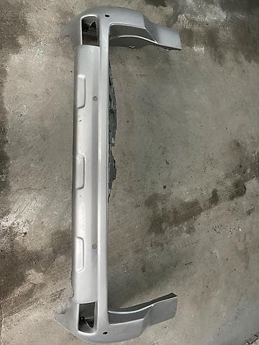 Бампер и комплектующие: Бампер Toyota, Б/у, Оригинал — 2