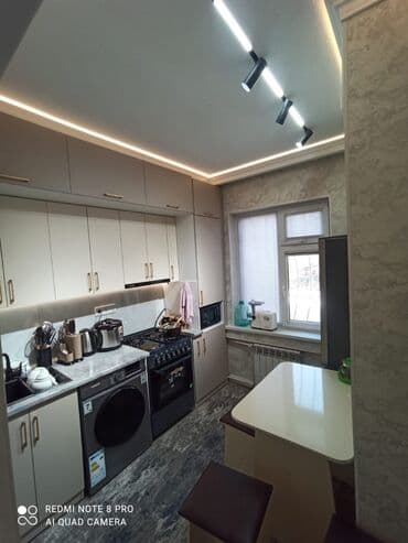 дом палатка: 3 комнаты, С подселением — 8