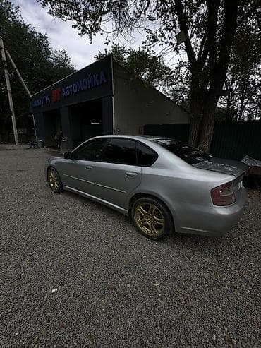 Subaru Legacy: 2004 г., Седан — 4