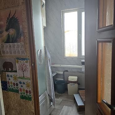 дом в чон арыке: Продаём дом в с. Ленинское, по улице Виноградной. 4 сотки, 71м2 — 8