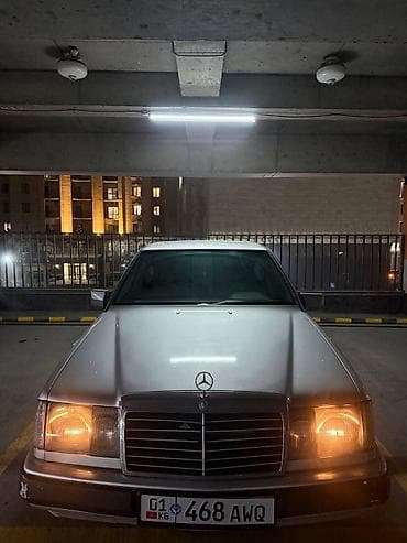 merc 210: Mercedes-Benz E-Class: 1988 г., 2.6 л, Механика, Бензин, Седан — 2