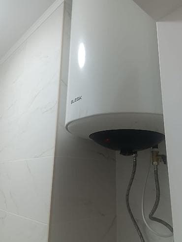 продаю 3 комнатную: 2 комнаты, 73 м², 1 этаж — 5