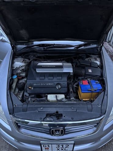 mersede: Honda Accord: 2003 г., Седан — 9