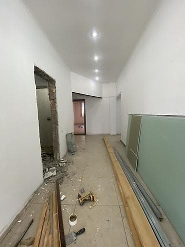 red centr: Аренда офисов, 450 м², В жилом комплексе, 1 линия, С отдельным входом, С отдельным сан узлом — 3