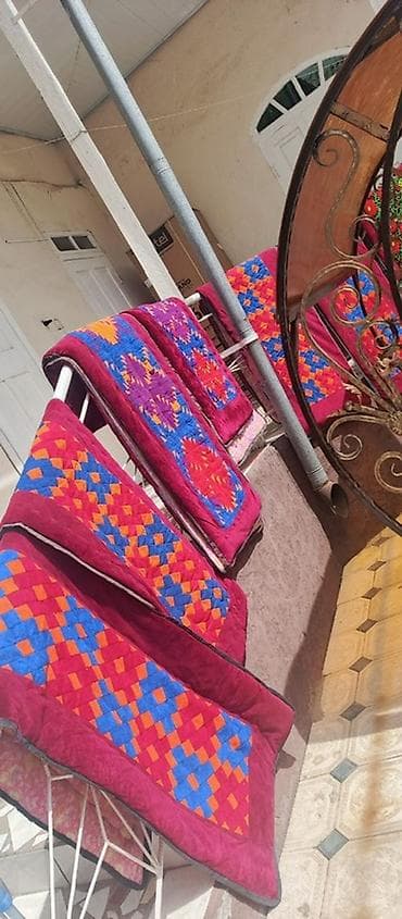 intex 2 44 x 76: Комплект мягких подушек и стеганых накидок/матрасиков для садовых — 2