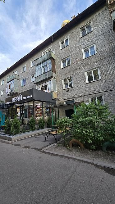 1 бөлмө, 38 м², 104-серия, 4 кабат, Эски ремонт lalafo.kg да 1 бөлмө, 38 м², 104-серия, 4 кабат, Эски ремонт