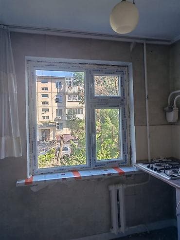 Пластиковое окно на заказ, Тип окна: Стандартные, Декоративные особенности: Фрамуга, Платная установка, Без рассрочки at lalafo.kg Пластиковое окно на заказ, Тип окна: Стандартные, Декоративные особенности: Фрамуга, Платная установка, Без рассрочки