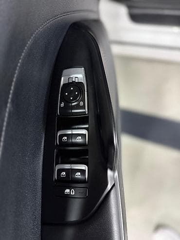 kil k5: Kia K5: 2021 г., Седан — 10